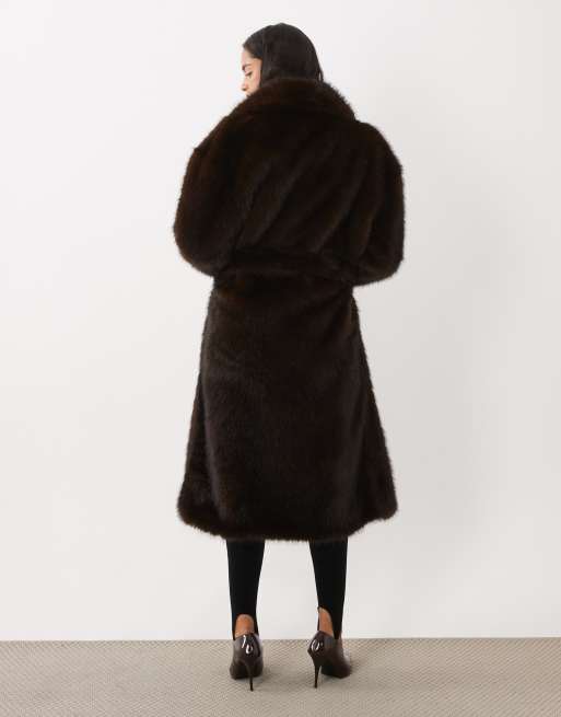 Kaiia faux fur collared belted maxi coat in chocolate, 3 of 4