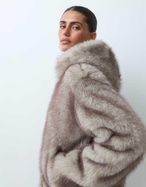 Kaiia faux fur hooded cropped jacket in soft brown, 5 of 5