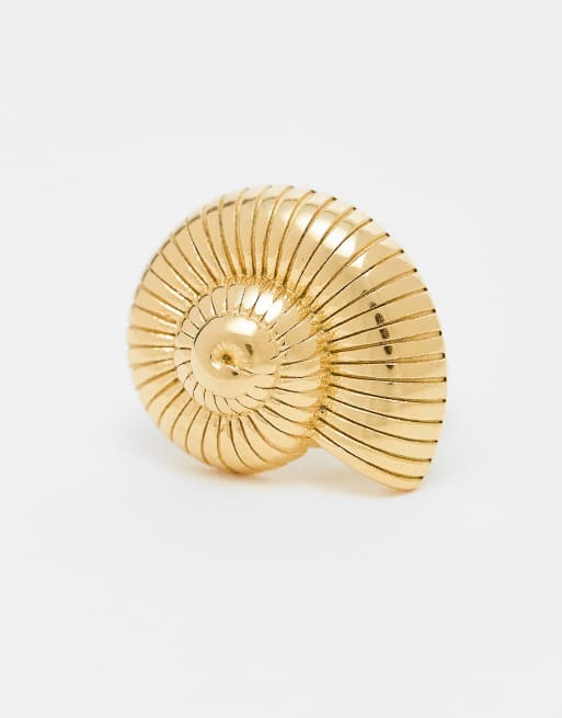 Kaiia – Goldfarbener verstellbarer Ring aus Edelstahl mit strukturiertem Muschel-Design, 2 von 3