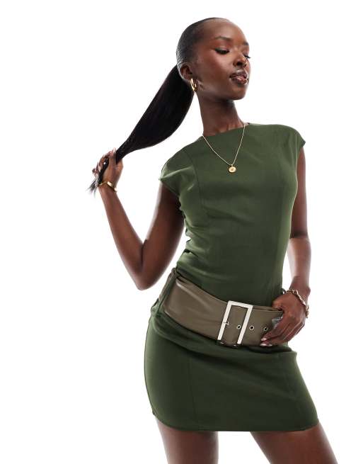 Kaiia – Hochgeschlossenes Bengaline-Minikleid in Khaki mit Oversize-Gürtel