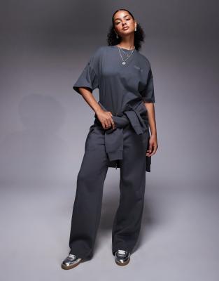 Kaiia Hotfix Logo Oversized T-shirt In Gray