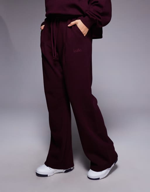 Kaiia - Jogger d'ensemble ample en coton mélangé avec broderie logo - Bordeaux  , 5 de 5