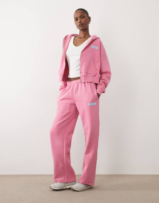 Kaiia - Coordinato in misto cotone rosa e blu composto da felpa oversize con cappuccio e logo stampato e joggers a fondo ampio, 3 di 3
