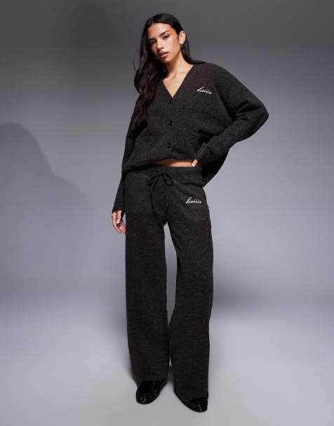 Kaiia knitted embroidered logo wide leg trouser co-ord in brown