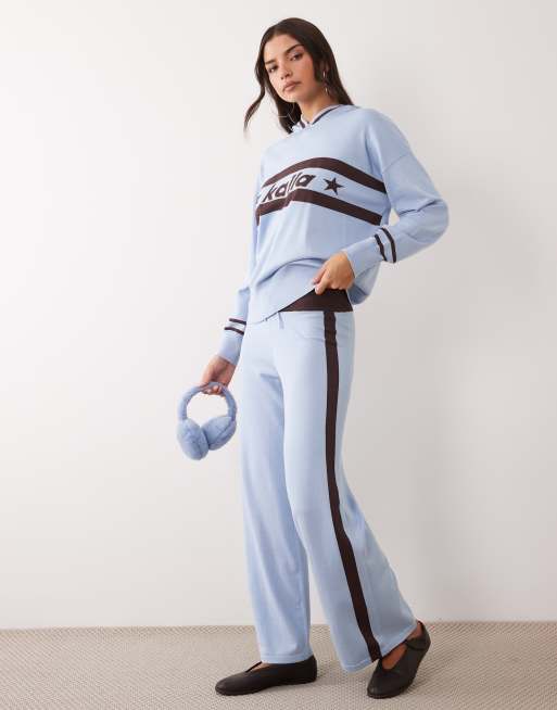 Kaiia knit set in blue and dark brown, 2 of 3