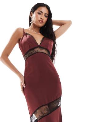 lace insert satin cami maxi dress in burgundy-Red