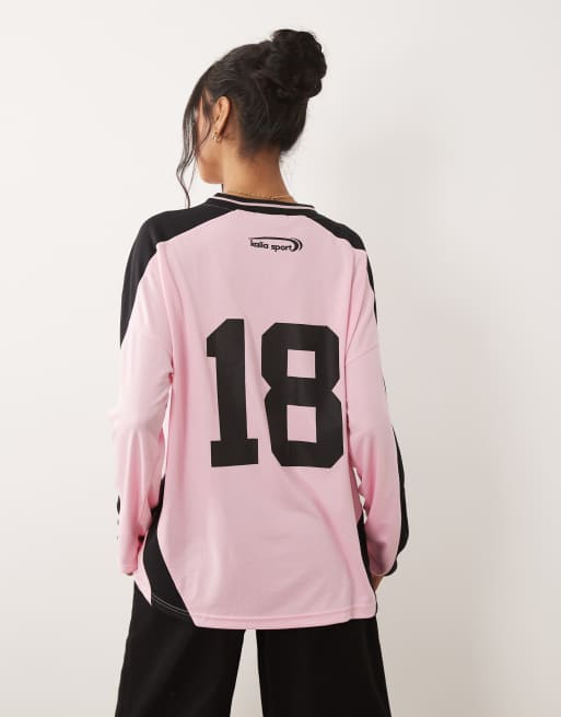 Kaiia – Langärmliges Oversize-Fußballtrikot in Babyrosa und Schwarz, 4 von 4