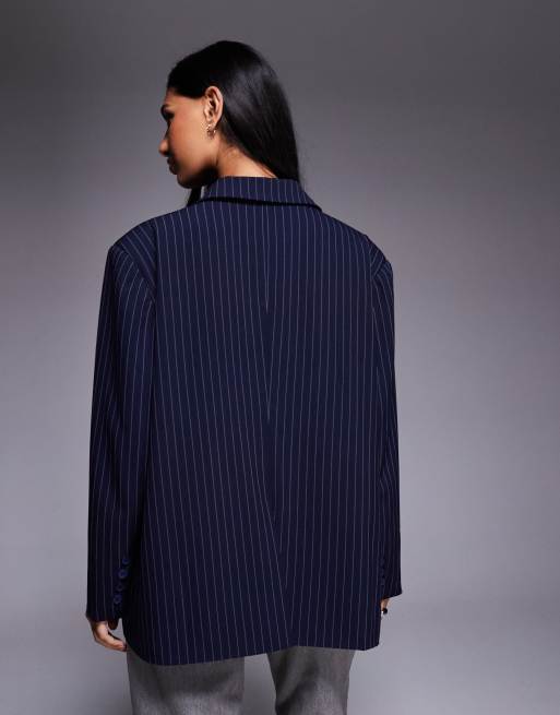 Kaiia – Marinblå, kritstrecksrandig kavaj i maskulin stil och oversize, exklusivt hos ASOS, 3 av 4