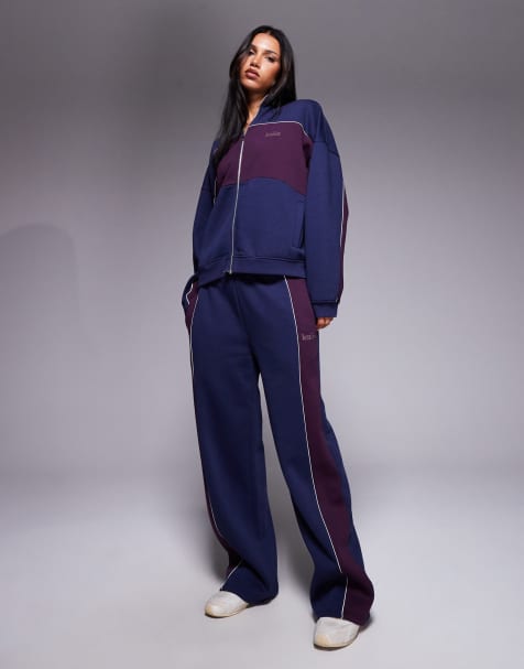 Kaiia - Marineblåt og bordeauxrødt sæt med joggingbukser med vide ben og oversized sweatshirt med lynlås og striber i kontrast - view 1