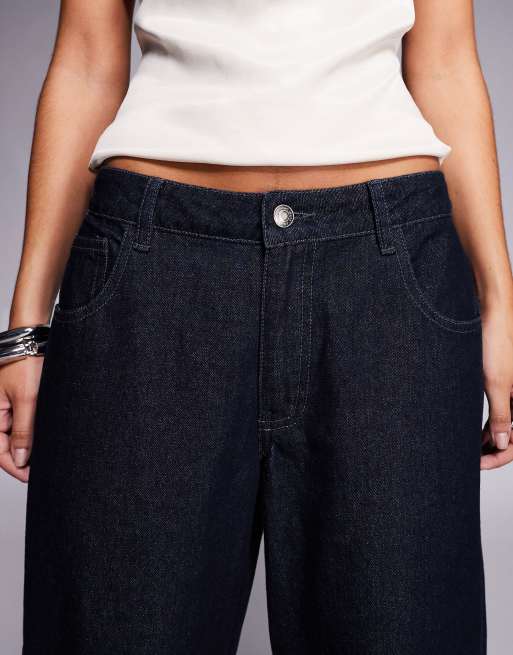 Kaiia – Mörkblå jeans med barrelben i tyg med hög andel bomull, exklusivt hos ASOS  , 4 av 5