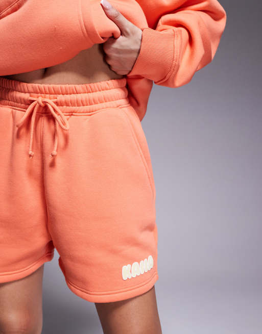 Kaiia – Orange sweatshorts i bomullsmix med gul, puffad logga, del av set  , 4 av 5