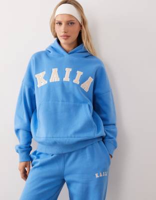 Kaiia - Oversize-Kapuzenpullover in Blau mit hohem Baumwollanteil und Logo-Stickerei, Kombiteil