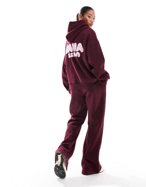 Kaiia – Oversize-Kapuzenpullover in Burgunderrot mit Rückenprint, Kombiteil, 4 von 4
