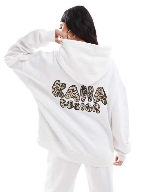 Kaiia – Oversize-Kapuzenpullover in Creme mit Leoparden-Print auf dem Rücken, Kombiteil