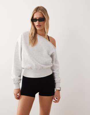 Kaiia - Oversize-Sweatshirt in meliertem Hellgrau mit One-Shoulder-Design, Kombiteil