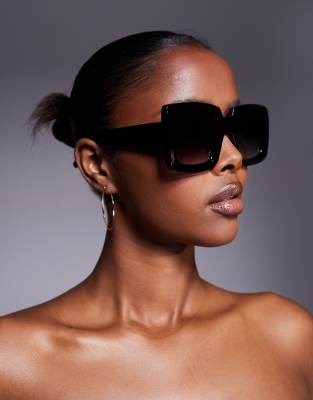 Kaiia Oversized Chunky Square Sunglasses
