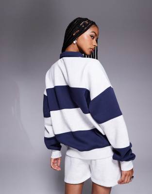 Kaiia Oversized Collared Rugby Polo Sweatshirt In Gray