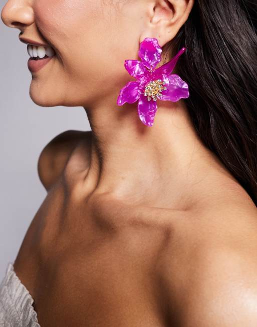 Kaiia oversized diamante acrylic flower earrings in purple