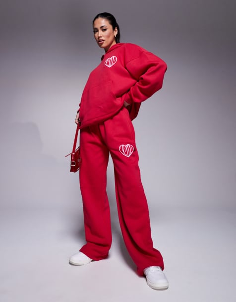 Kaiia - Pantalon de jogging d'ensemble ample en coton mélangé à taille large et imprimé cœur et logo contrastant - Rouge et rose - view 1