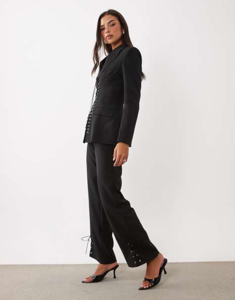 Kaiia - pantalones rectos de traje con detalle de ojales y bajo con cordones en negro, conjunto - view 1