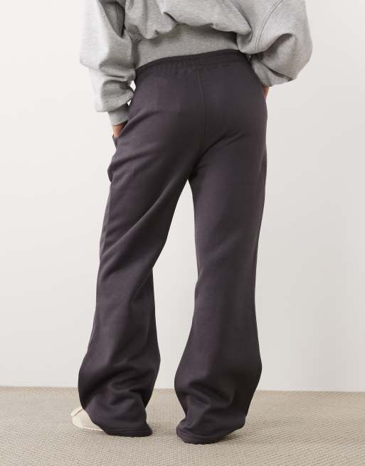 Kaiia Petite cotton blend embroidered logo wide leg sweatpants in dark gray, 5 of 5