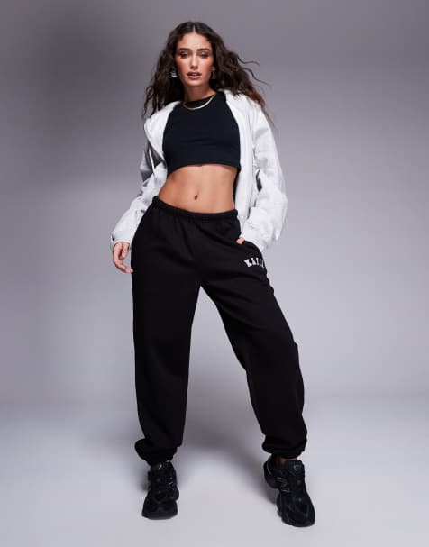 Kaiia Petite - Joggers con fondo elasticizzato neri in misto cotone con logo ricamato - view 1