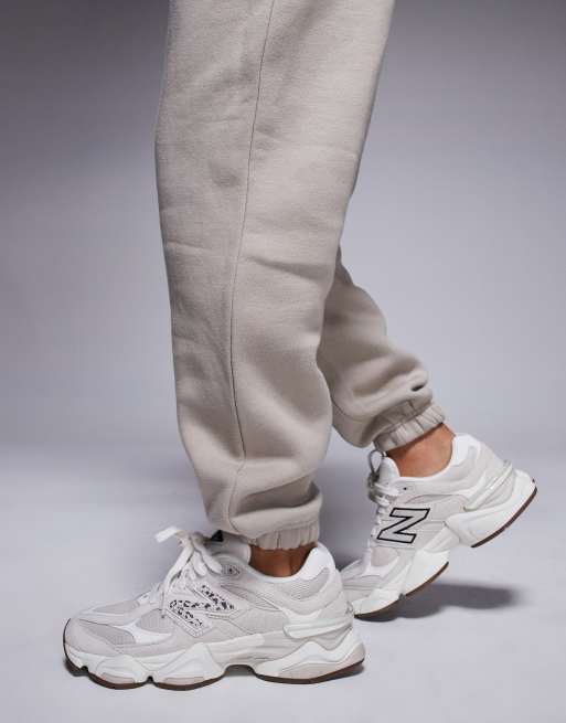 Kaiia - Petite - Joggingbroek van katoenmix met boorden in beige, 3 van 5