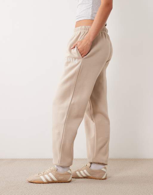Kaiia - Petite - Joggingbroek van katoenmix met boorden in beige, 4 van 5