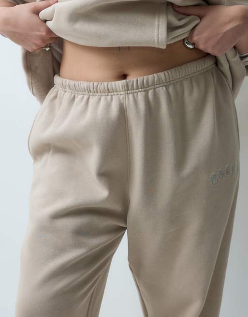 Kaiia Plus – Jogginghose aus Baumwollmix in Steinbeige mit Bündchen, 5 von 5