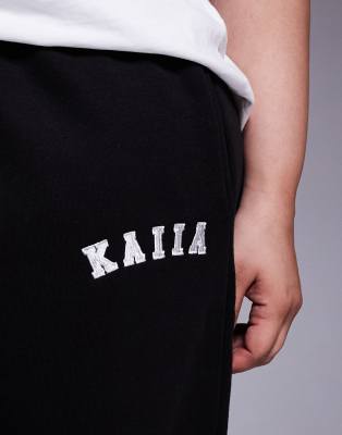 Kaiia Plus overized hoodie, cuffed sweatpants, wide leg