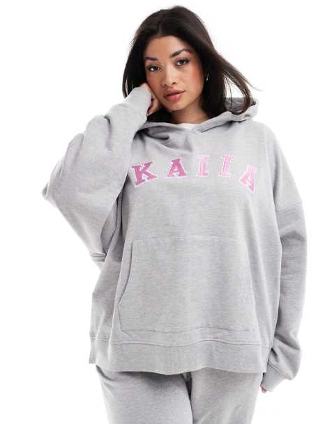 Kaiia Plus - Oversized hættetrøje med logo i lysegrå - Del af sæt - view 1