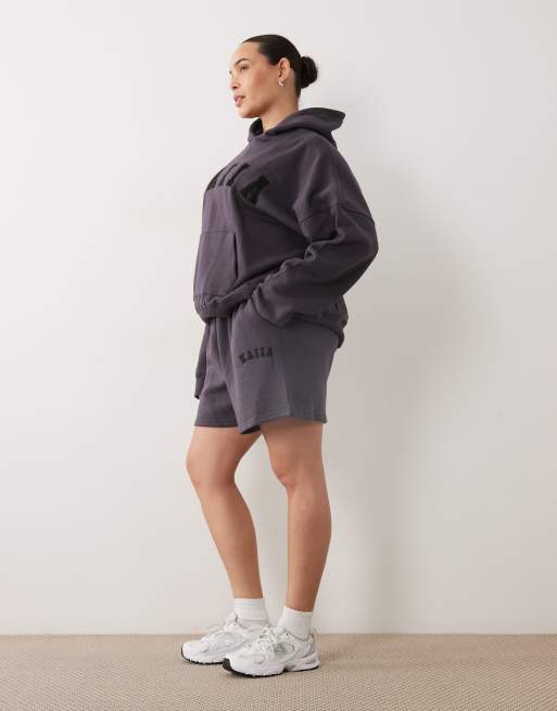 Kaiia Plus - Short d'ensemble molletonné en coton mélangé avec logo brodé - Gris foncé, 2 de 5