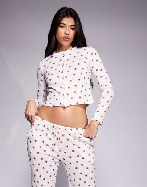Kaiia - Pyjamasbukser med rødt og småblomstret print i pointelle - Del af sæt - Kun hos ASOS - view 1