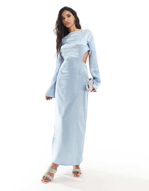 Kaiia - Satijnen maxi jurk met uitsnijding en gestrikte achterkant in babyblauw