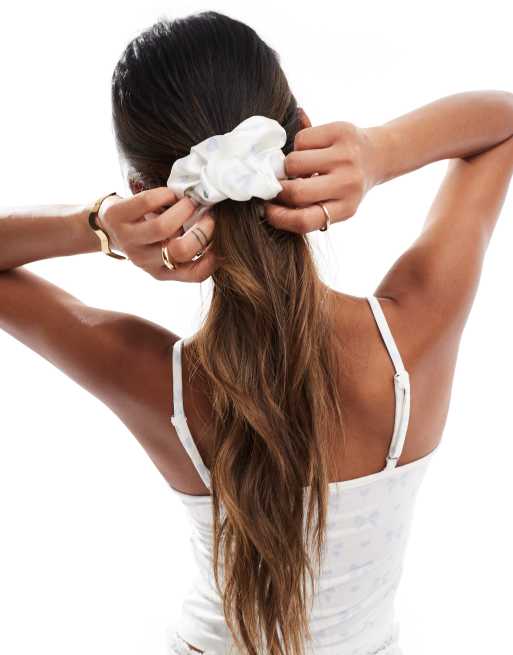 Kaiia satin sleep hair scrunchie in cream and blue bow print - part of a set