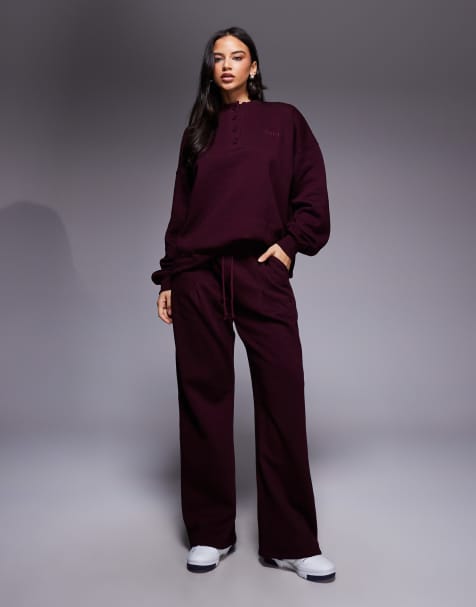 Kaiia – Set aus Jogginghose mit weitem Bein und aufgesticktem Logo sowie Henley-Sweatshirt mit Knopfleiste in Oversize-Passform, in grau meliert - view 1