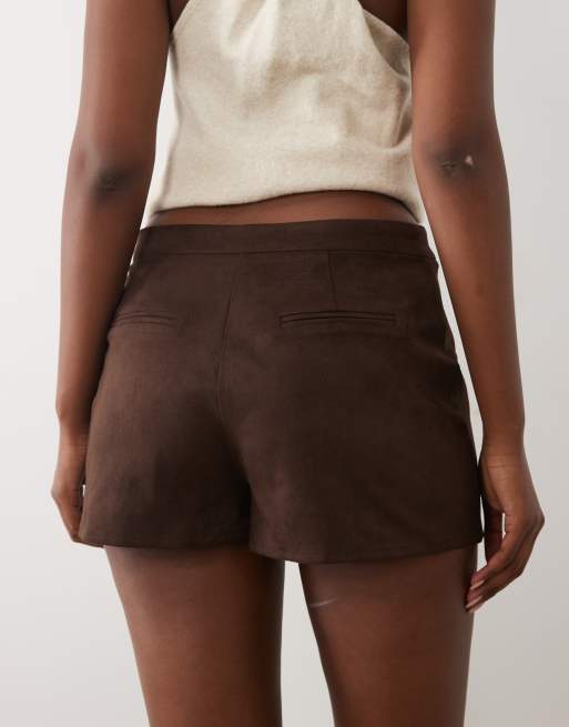 Kaiia Shorts aus Wildlederimitat in Schokobraun, 2 von 5
