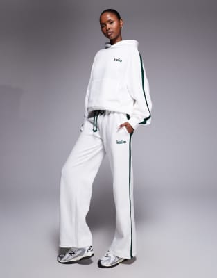 Kaiia Side Stripe Wide Leg Sweatpants In Multi