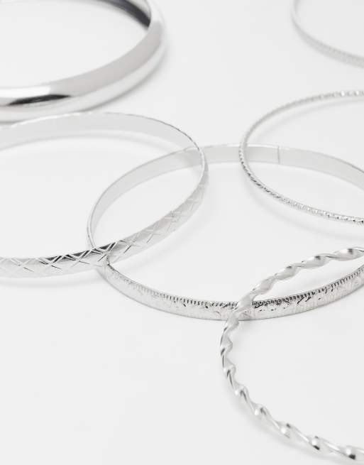 Kaiia – Silverfärgade, stela, olika armband i rostfritt stål, 7-pack, exklusivt hos ASOS, 2 av 3
