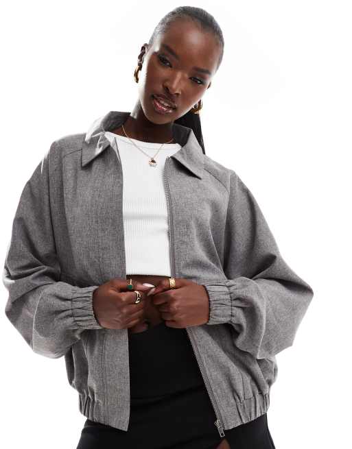 Kaiia - Skræddersyet og oversized bomber-jakke i grå med lommedetalje