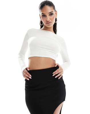 Kaiia Slinky Long Sleeve Low Back Top In White