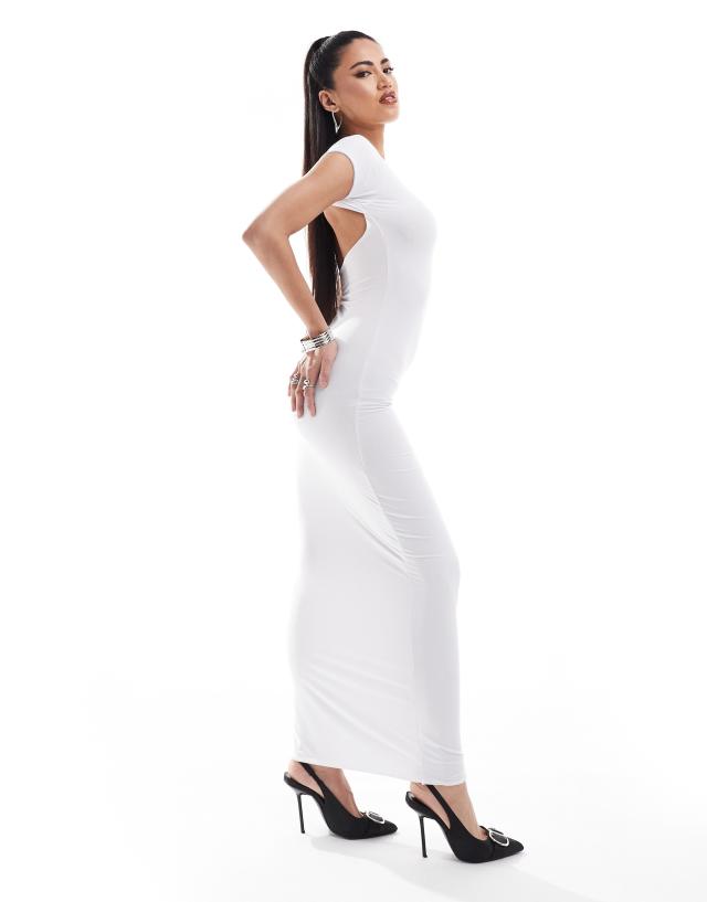 Kaiia - slinky short sleeve open back maxi dress in white