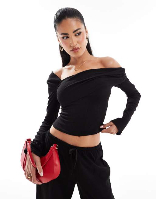 Kaiia - Sort asymmetrisk offshoulder-top med lange ærmer i ribstrik - Del af sæt - Kun hos ASOS