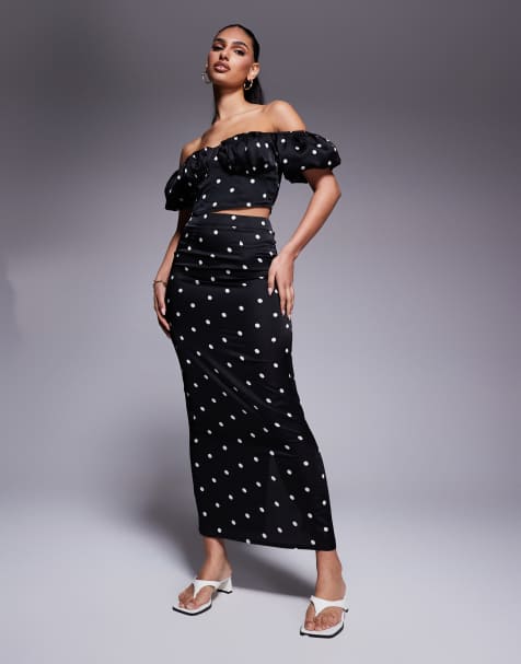 Kaiia - Sort bodycon-maxinederdel med polkaprikker i satin - Del af sæt - Kun hos ASOS - view 1