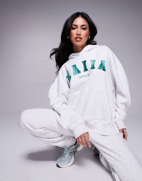 Kaiia Sport – Kapuzenpullover in meliertem Grau mit Logo-Stickerei, Kombiteil - view 1