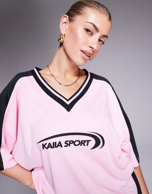 Kaiia - Sport - Maglia stile football oversize rosa e nera con scollo a V, 2 di 4