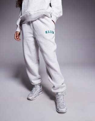 Kaiia Sport Petite Embroidered Logo Cuffed Sweatpants In Gray
