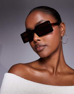 Kaiia Square Frame Sunglasses