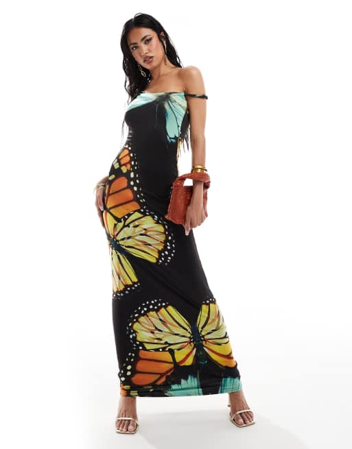 Kaiia - Stram offshoulder-maxikjole med snoet detalje og sommerfugleprint i sort - Kun hos ASOS