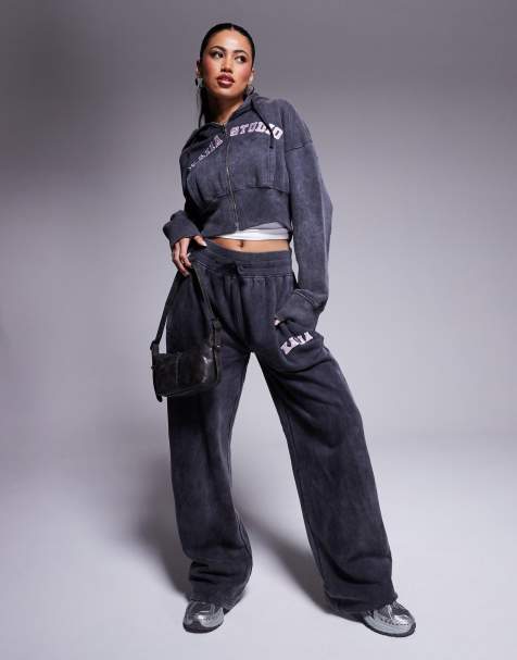 Kaiia - Studio - Co-ord set met joggingbroek met rechte pijpen in grijs en roze met wassing - view 1